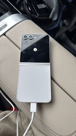 Samsung galaxy flip6