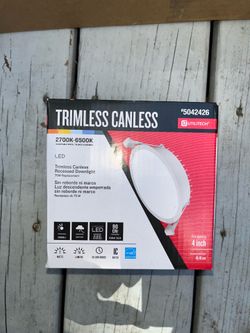 Utilitech Canless Trimless Recessed Downlight White 4-in 750 -Lumens Switchable white Round Dimmable