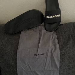 Balenciaga Slides