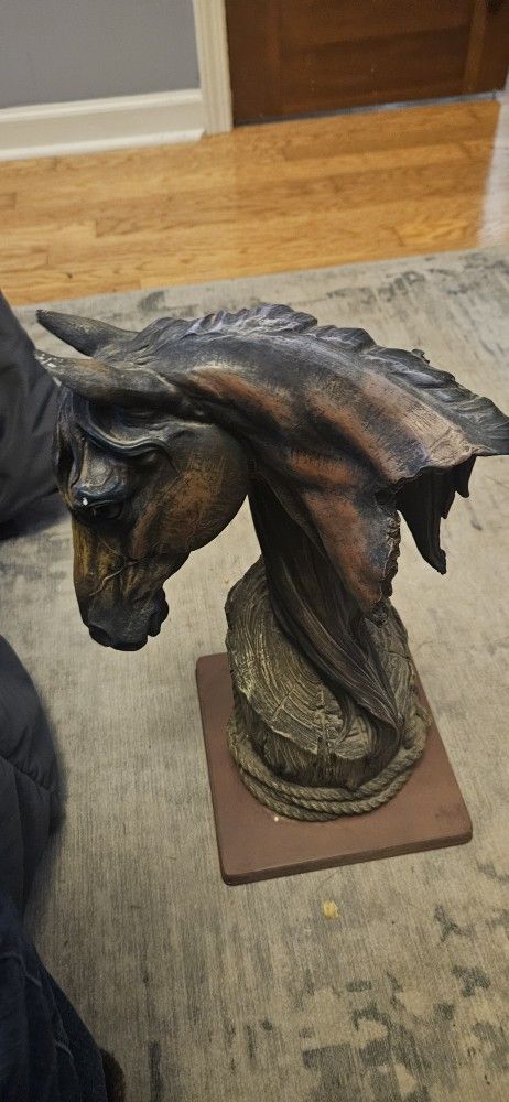 Horse Head Sculpture Statue