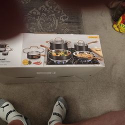 C U I S I N A R T M A T T E Black Stainless Eight Piece Cookware Set