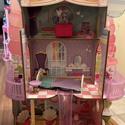 Kid Kraft Wooden Dollhouse 