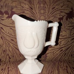 Vintage JEANETTE GLASS CO.  SHELL PINK Milk Glass BALTIMORE PEAR Creamer Footed