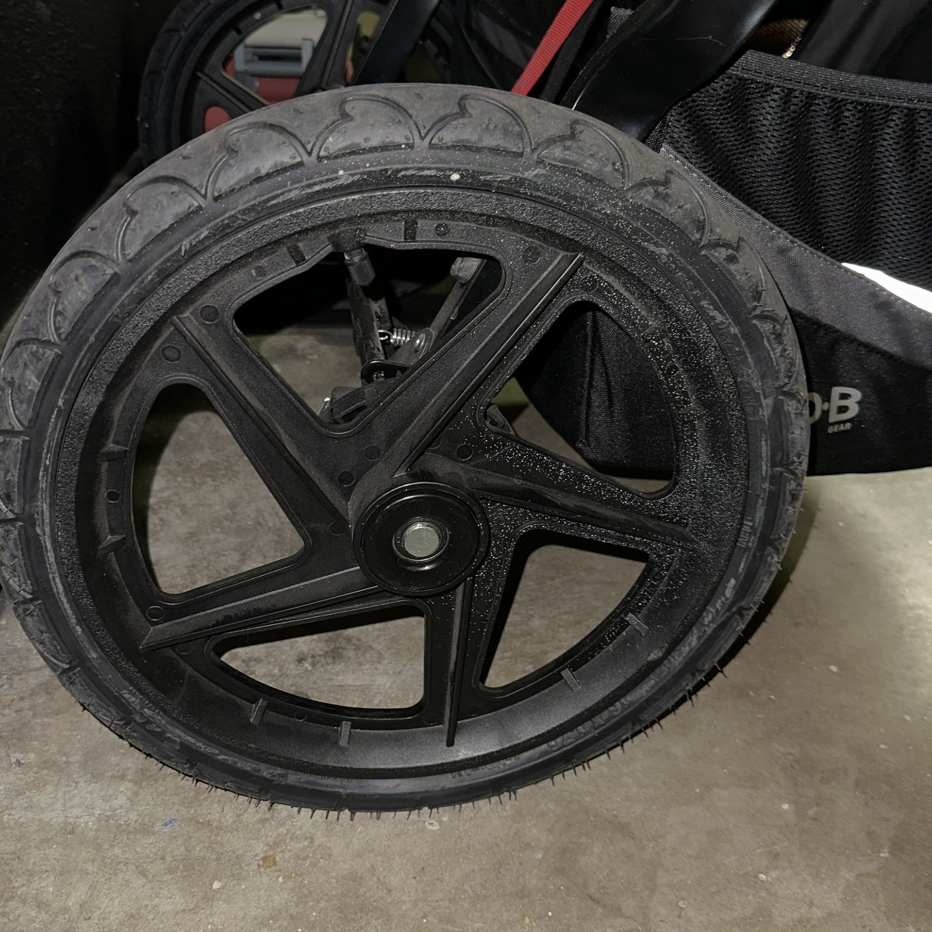 BOB Double Stroller Baby & Kids