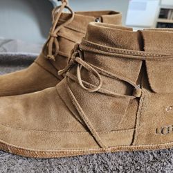 UGG Moccasin Boot, Size 12, Like New