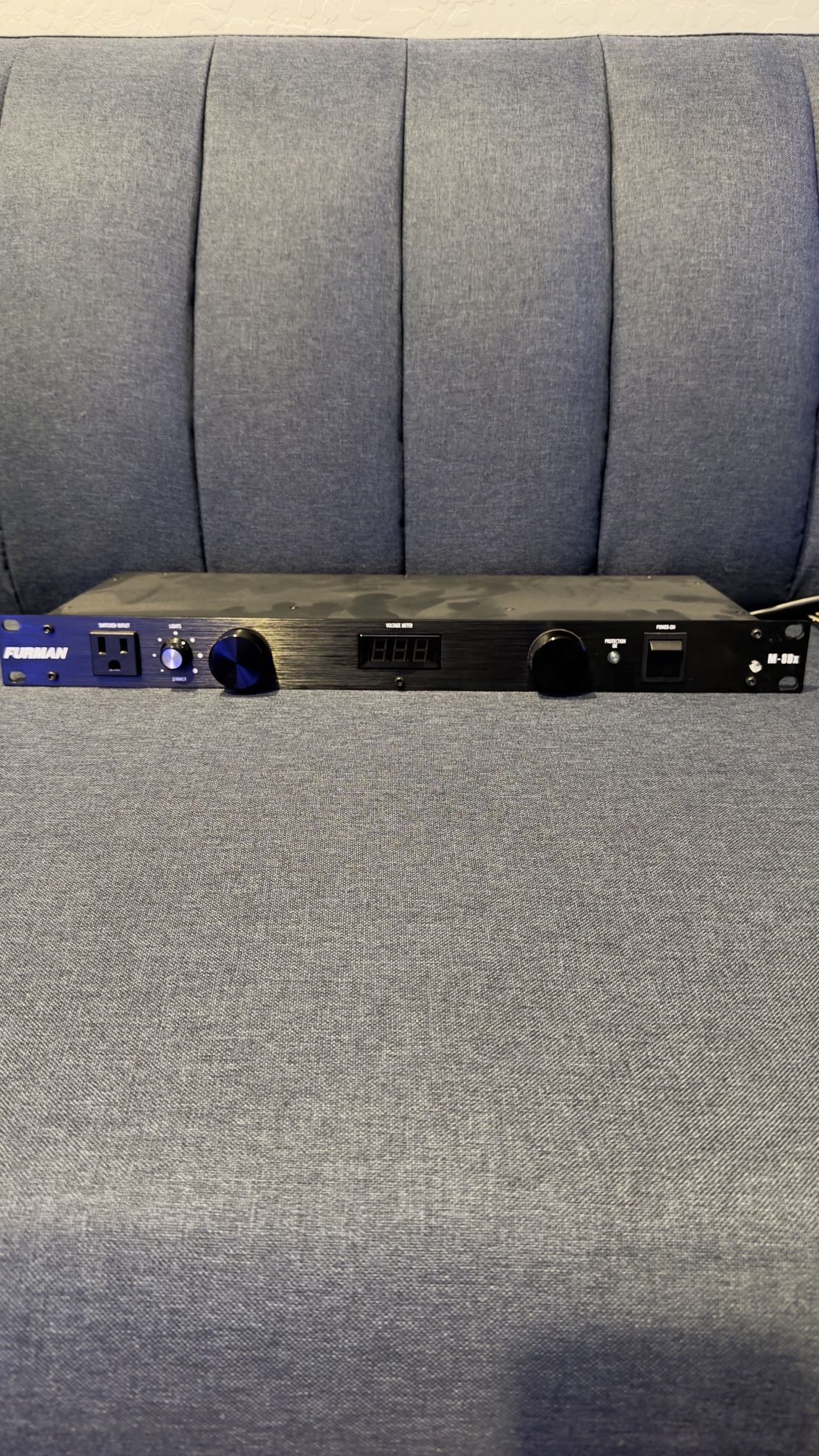 Furman M 8Dx Power Conditioner