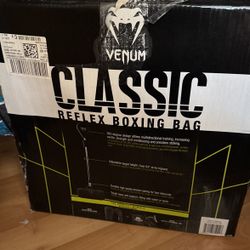 Venum Classic Punching Speed Bag