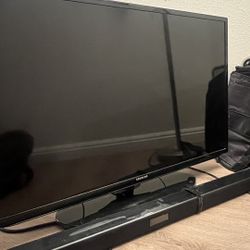 Samsung 40 Inch SmartTV Plus Soundbar Combo