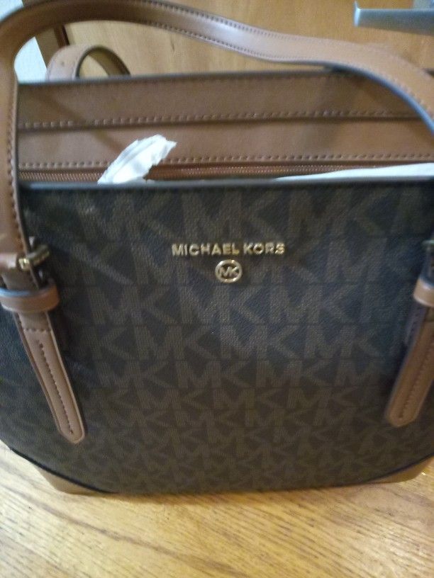 Michael Kors  Women's Purse 