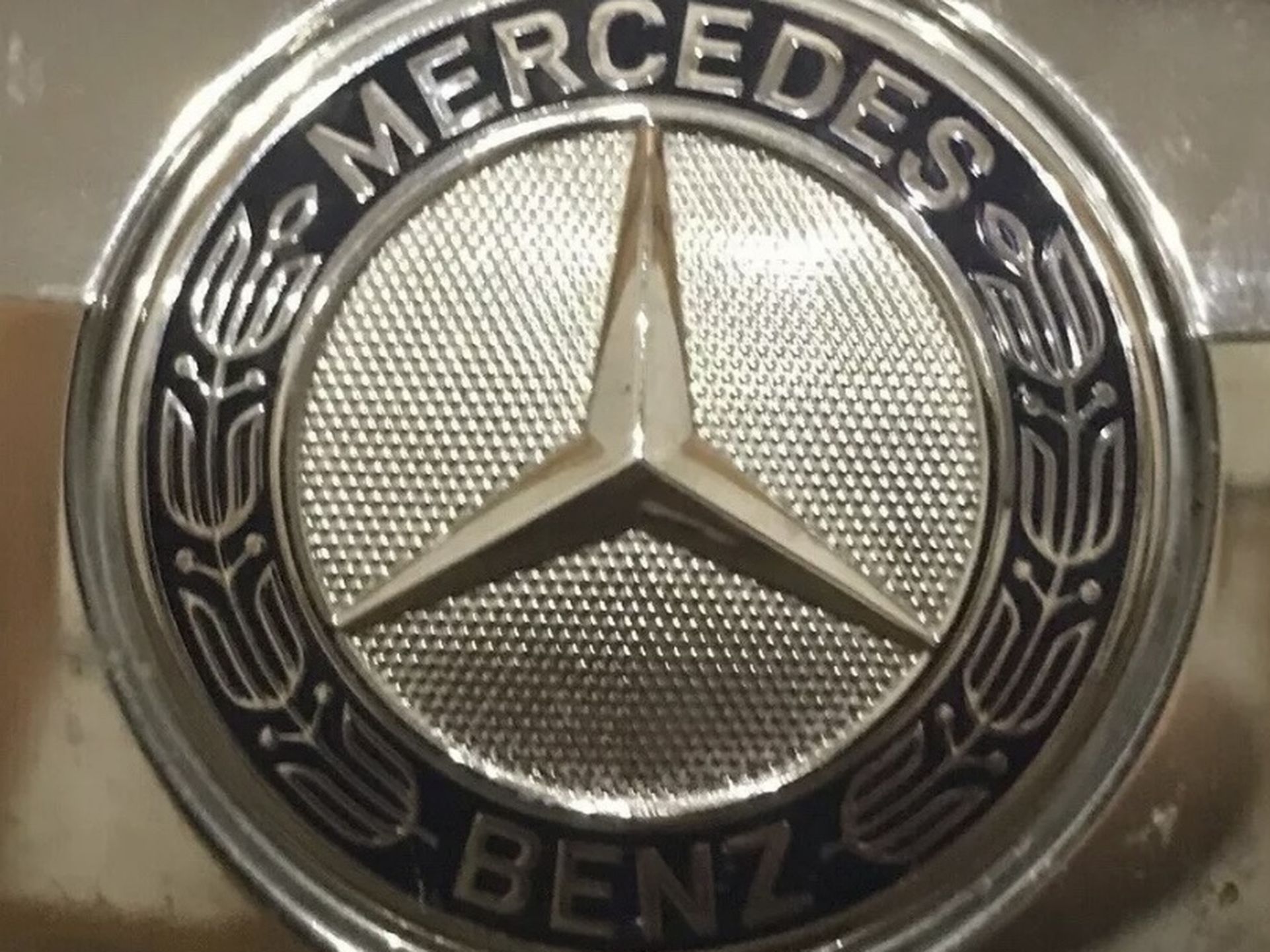 Mercedes Grille - Classic Model