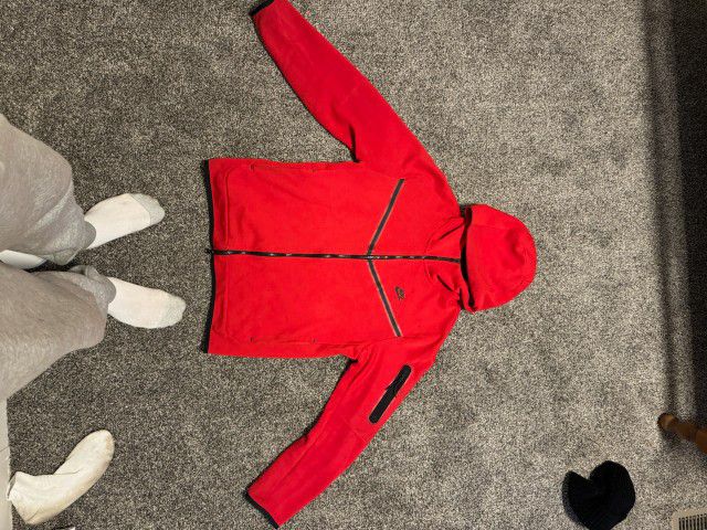 Red Nike Tech Fleece In Good Condition 