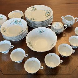 8 Place Setting China Set