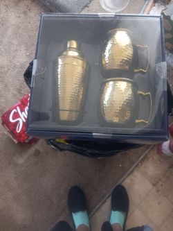 MIXER AND CUPS