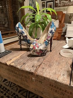 Vintage Redkiss “Snake Skin & Butterflies, oh my!”