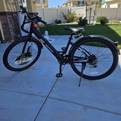 Huffy Cadence Electric Bike Brand New 22mph