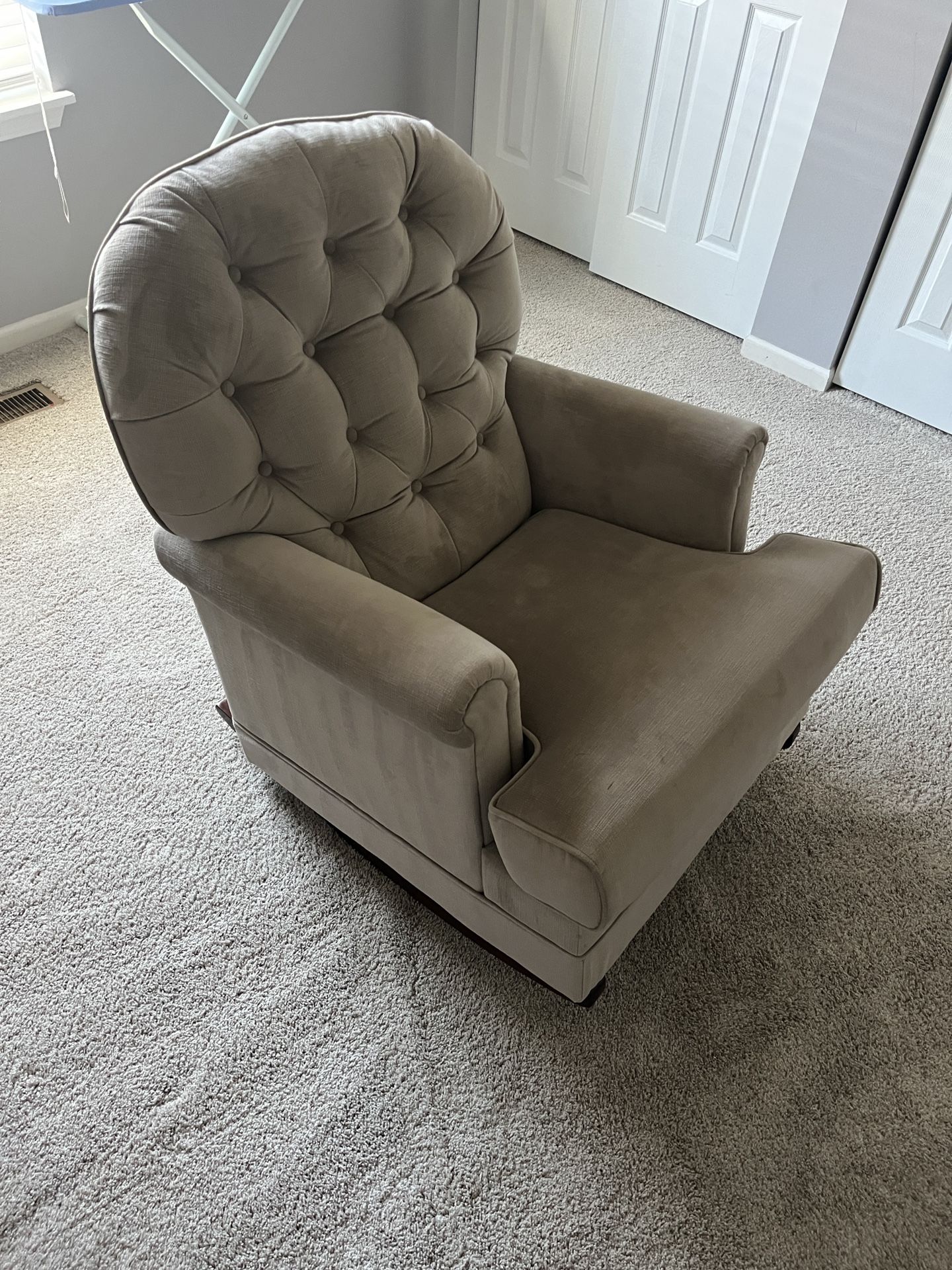 Rocking chair