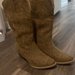 Cowboy Boots 