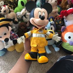 Limited Edition Firefighter Mickey 