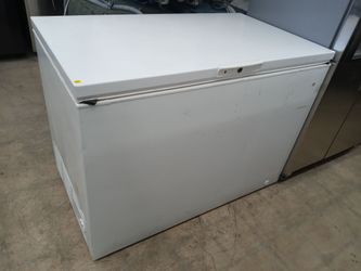 GE white chest freezer - Free delivery