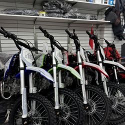 Brand New Rfz 125cc Manual Dirt Bike