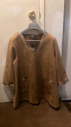 Attitudes by Renee Suede-Look Tunic Top