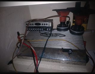 Planta Boss 350, dos pre amp y dos drivers