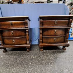 Pulaski Furniture Maple Nightstands And Dresser W/ Marble Top