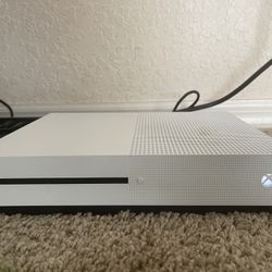 BRAND NEW !Xbox One S