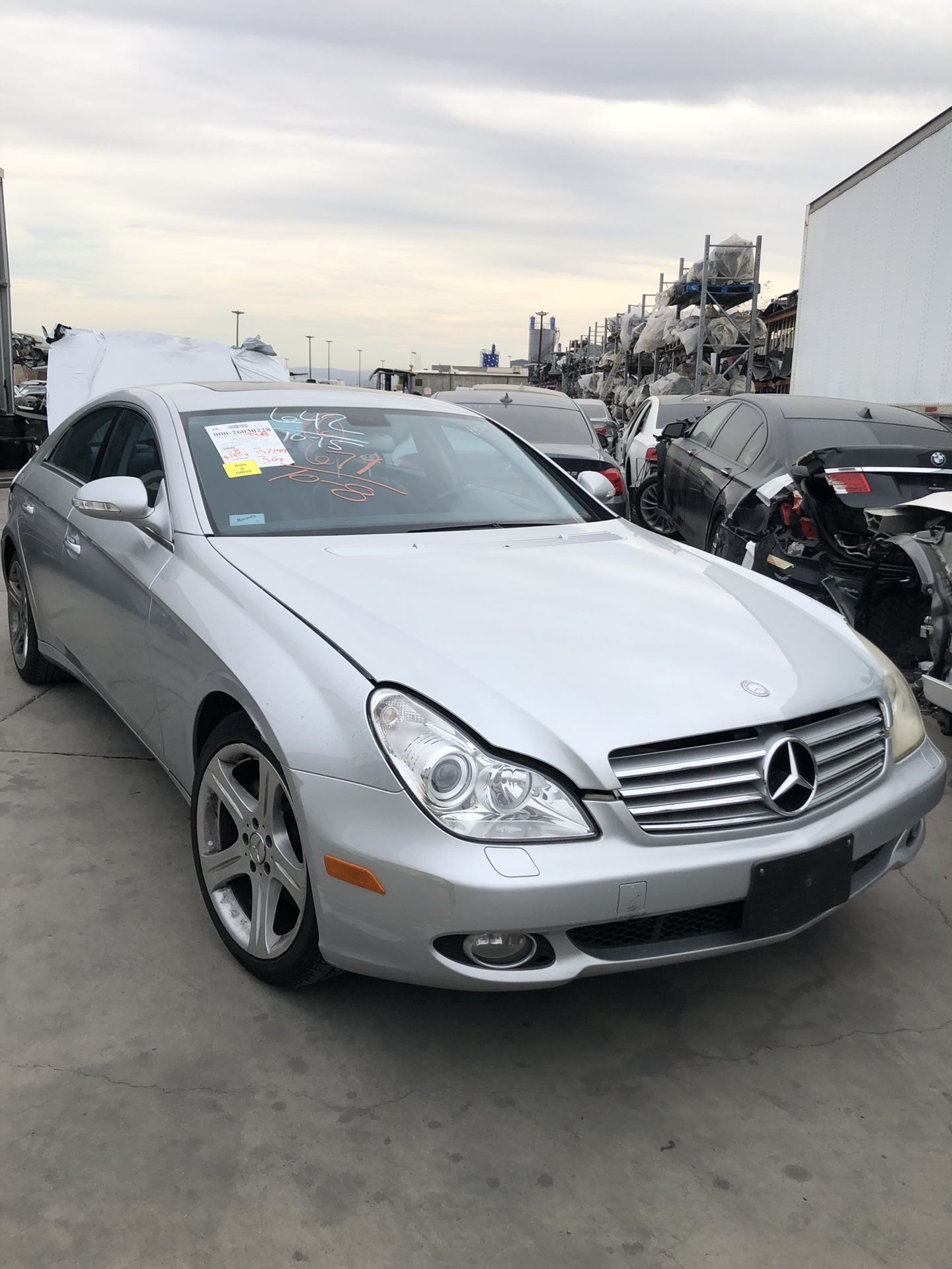 Parting Out! 2006 Mercedes CLS500 for parts!