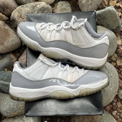 Jordan 11 Low Cool Grey Size 9