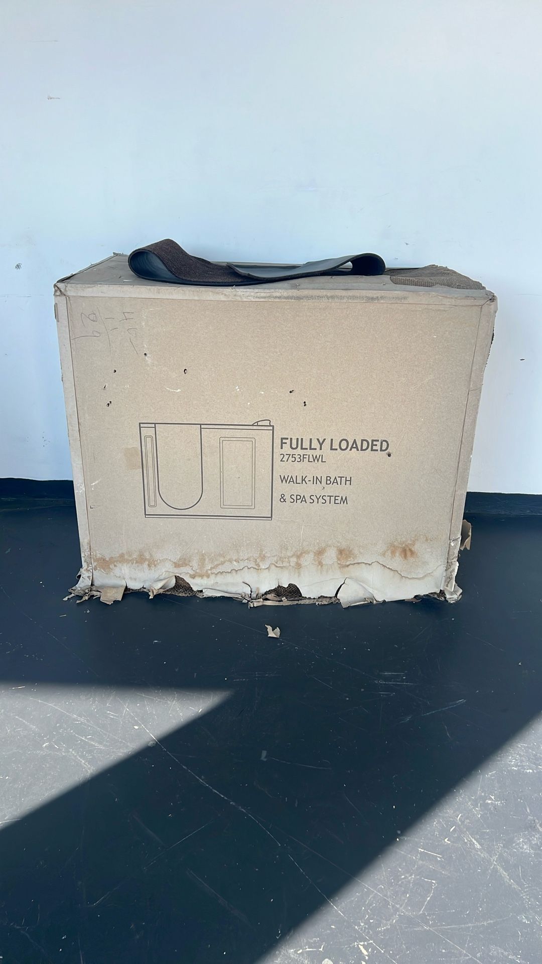 FULLY LOADED Walk-in Bathtub - Never Used- In box