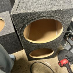 Dual 12 Sealed Enclosure 