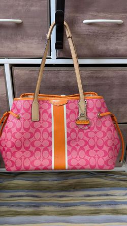AUTHENTIC COACH PURSE