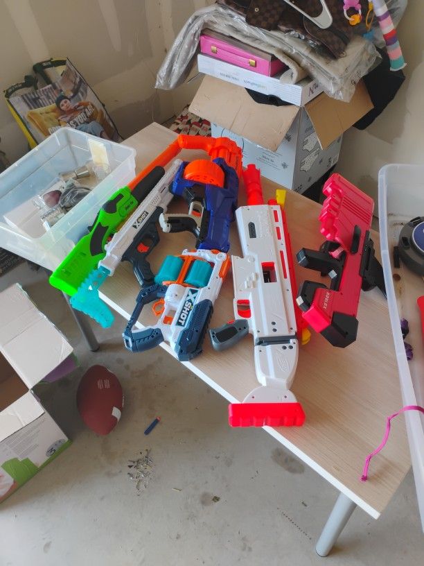 Nerf Guns