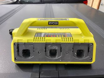 Up for sale is a genuine Ryobi P135 18V ONE+ 6-Port Supercharger.
