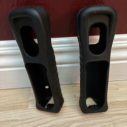 NINTENDO WII CONTROLLER SLEEVES  BOTH FOR $5