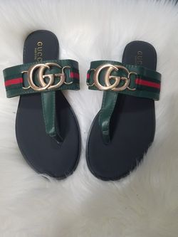 Sandalias