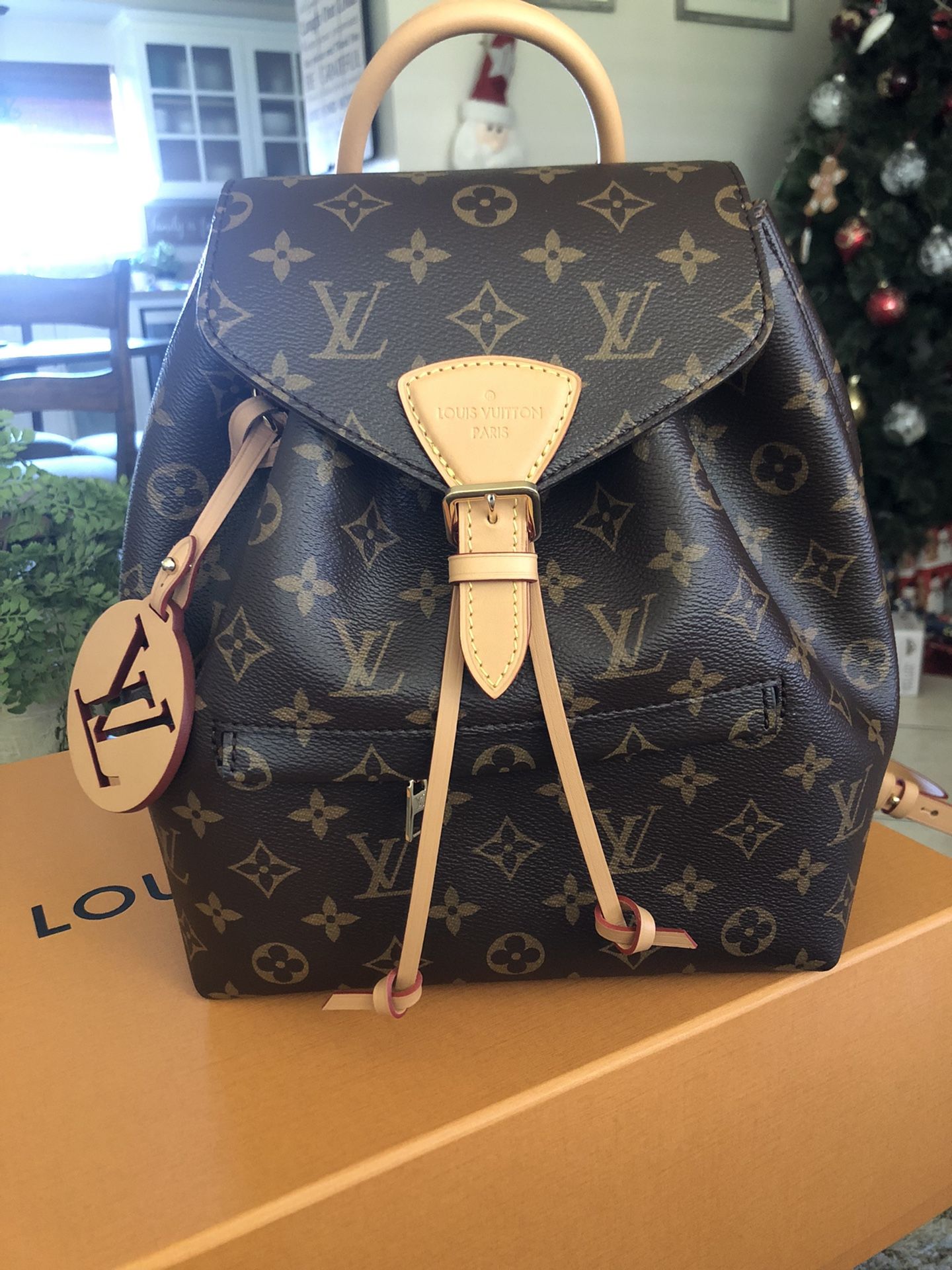 Louis Vuitton, Bags, Like Newauthentic Louis Vuitton Back Pack