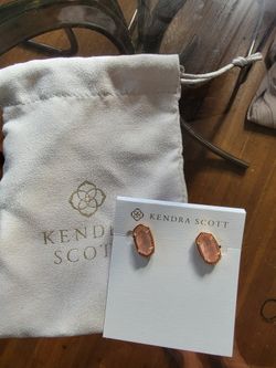 Kendra Scott Rose Quartz Earrings