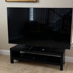 65” Hisense 4K Smart TV + Bose Soundbar + Stand – Moving Sale