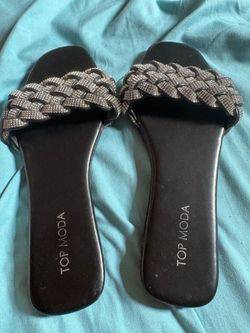 Women’s sandals