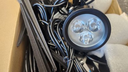 Wired Garden LED light with remote