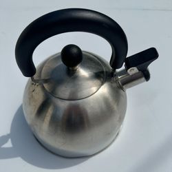 Tea Kettle 