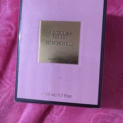 Victoria secret bombshell 50ml and 100ml available