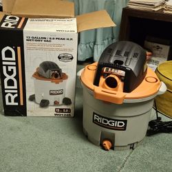 New, RIGID  wet/dry vacuum 
