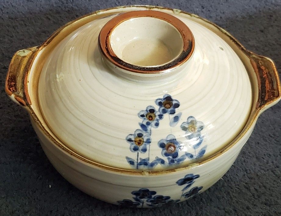 Vintage Handmade Japanese Donabe Pot With Lid