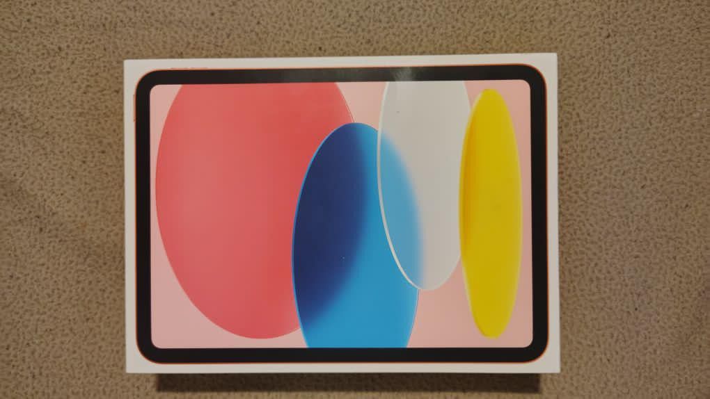 iPad 10th Generation 64 GB