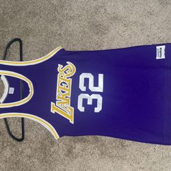 Lakers Classic Jersey for Sale in Houston, TX - OfferUp