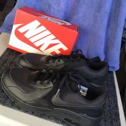 Nike air max excee shoes size 6Y