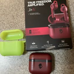 Skullcandy True Freedom Amplified Wireless Headphones